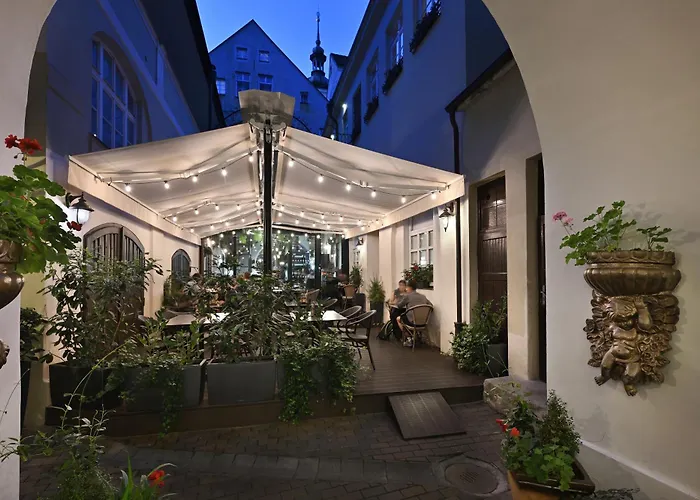 Little King U MalvazeAlbergo